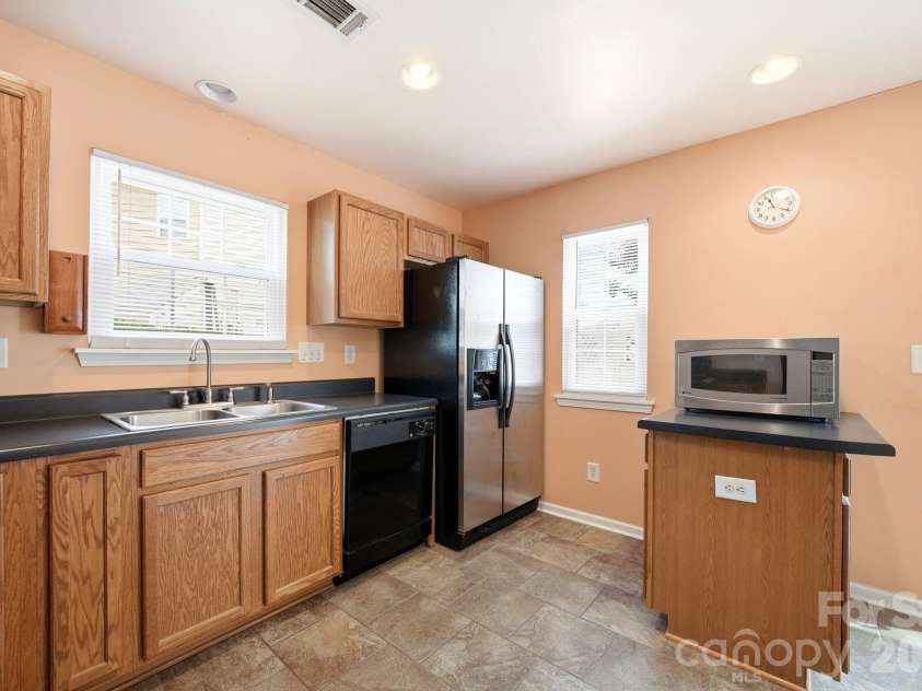 8038 Long House Lane, Fort Mill, SC 29707.  MLS# CAR4337967, YatesRealty ID 4351. 