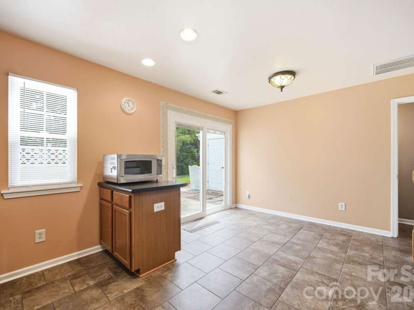 8038 Long House Lane, Fort Mill, SC 29707.  MLS# CAR4337967, YatesRealty ID 4351. 