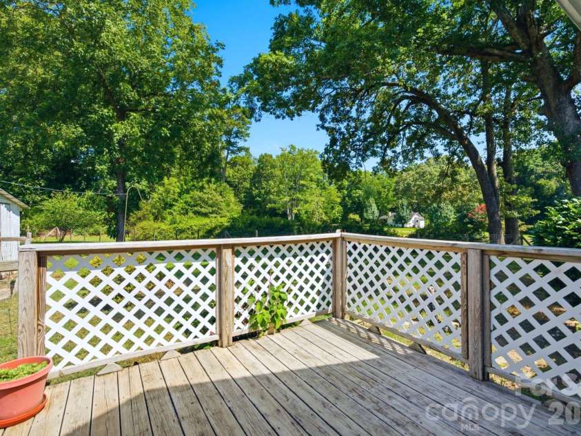3041 Pink Plyler Road, Lancaster, SC 29720.  MLS# CAR4412305, YatesRealty ID 43510. 