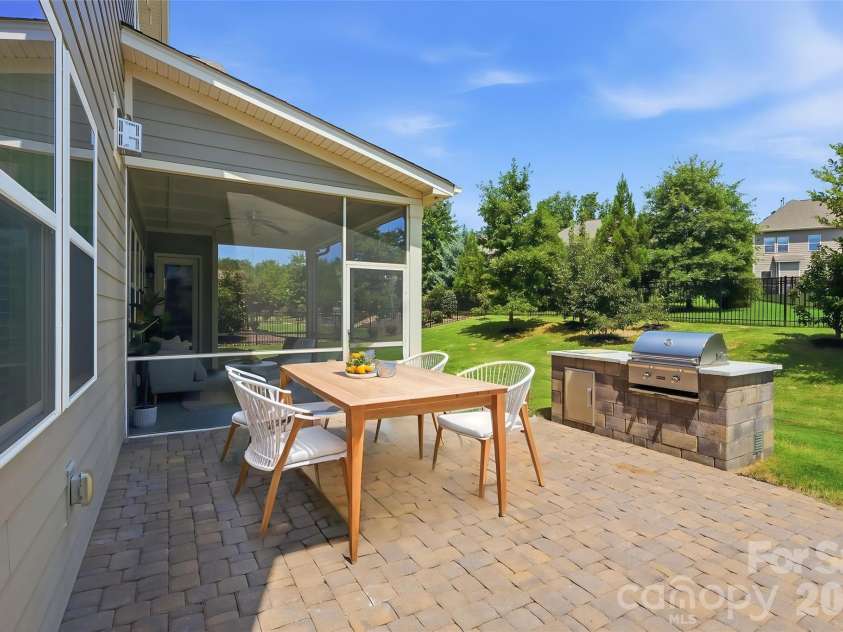 1621 Afton Way, Fort Mill, SC 29708.  MLS# CAR4406991, YatesRealty ID 43512. 