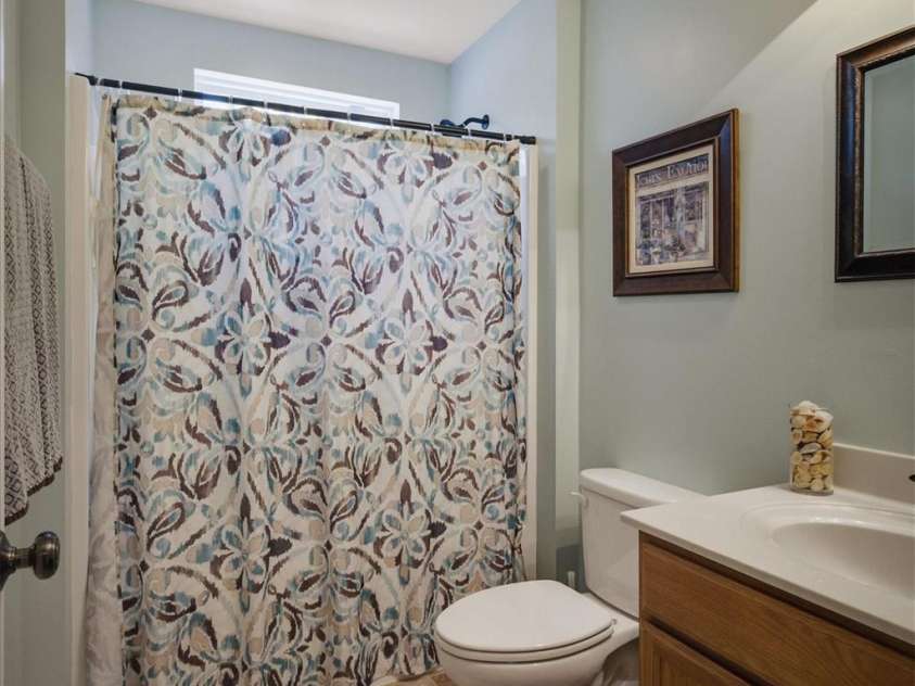 802 White Oaks Circle, Monroe, NC 28112.  MLS# CAR4404556, YatesRealty ID 43513. 