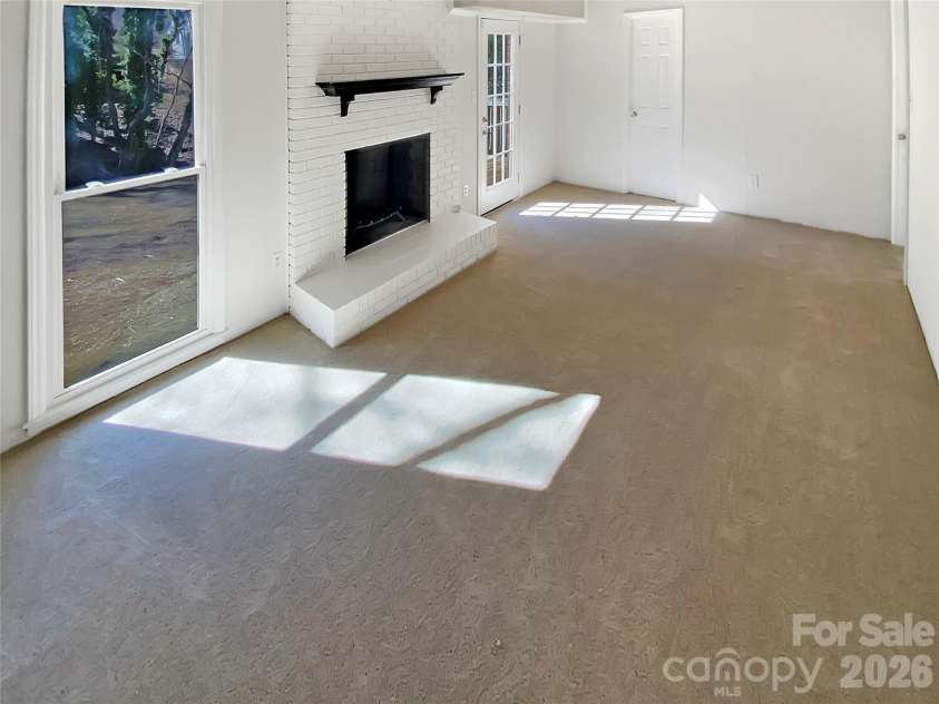 7401 Limerick Drive, Charlotte, NC 28270.  MLS# CAR4219311, YatesRealty ID 43514. 