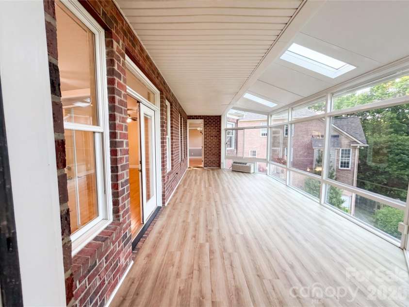 142 Canterbury Crossing, Fort Mill, SC 29708.  MLS# CAR4372105, YatesRealty ID 43516. 