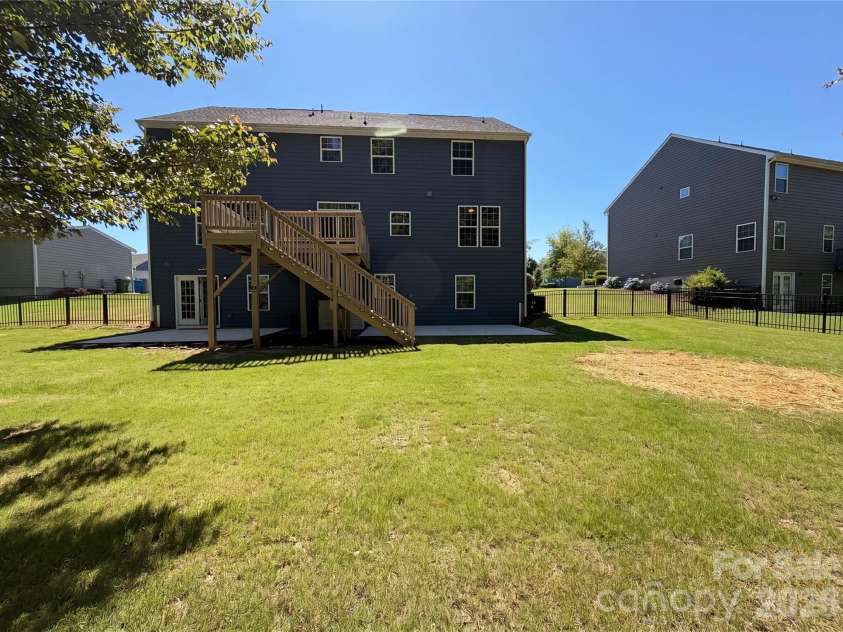 1563 Callahan Road, Fort Mill, SC 29715.  MLS# CAR4390243, YatesRealty ID 43518. 
