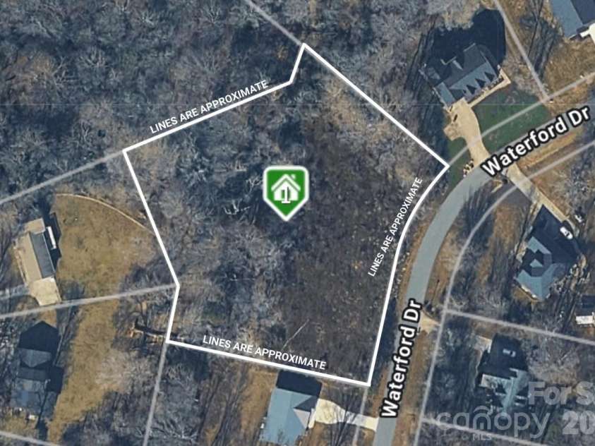 1216 Waterford Drive, Lincolnton, NC 28092.  MLS# CAR4324476, YatesRealty ID 4352. 1.75 Acres