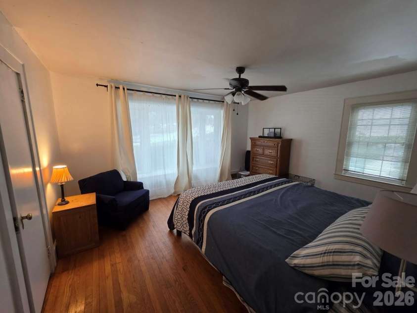 3 Forest Drive, Lexington, NC 27292.  MLS# CAR4342487, YatesRealty ID 4352. 