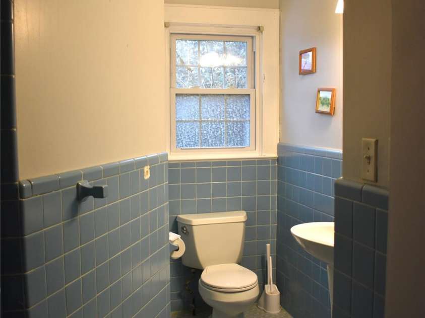 3 Forest Drive, Lexington, NC 27292.  MLS# CAR4342487, YatesRealty ID 4352. 