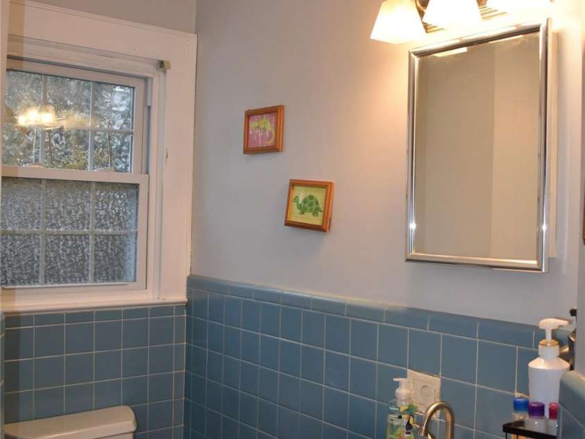 3 Forest Drive, Lexington, NC 27292.  MLS# CAR4342487, YatesRealty ID 4352. 