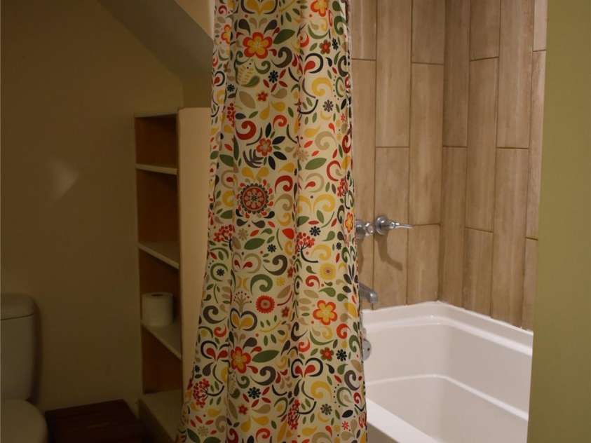 3 Forest Drive, Lexington, NC 27292.  MLS# CAR4342487, YatesRealty ID 4352. 