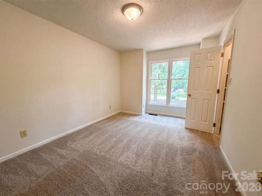 1711 Hickory Ridge Road, Rock Hill, SC 29732.  MLS# CAR4407756, YatesRealty ID 43520. 