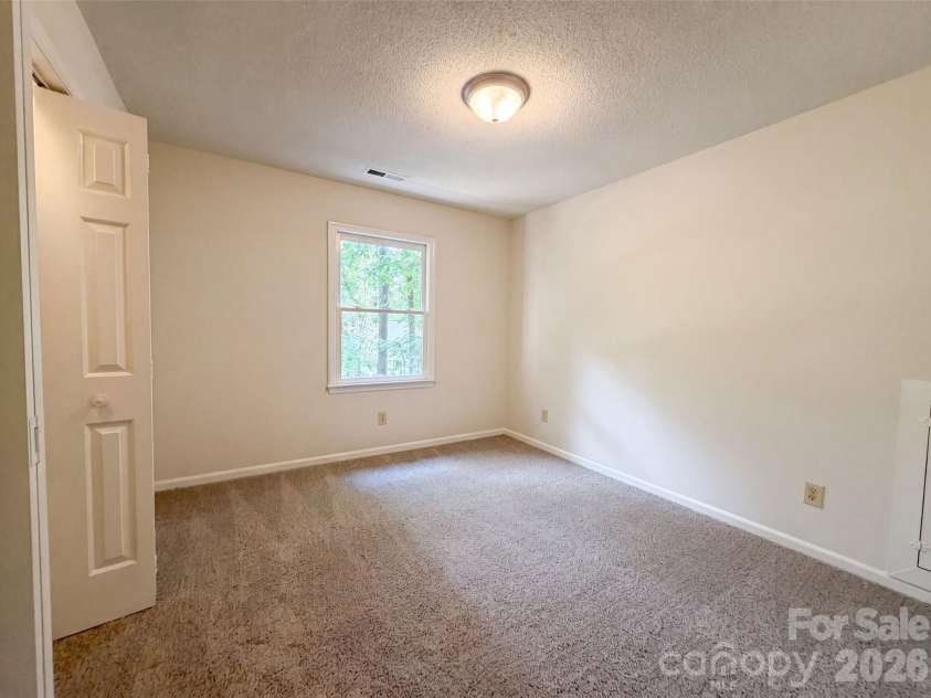 1711 Hickory Ridge Road, Rock Hill, SC 29732.  MLS# CAR4407756, YatesRealty ID 43520. 