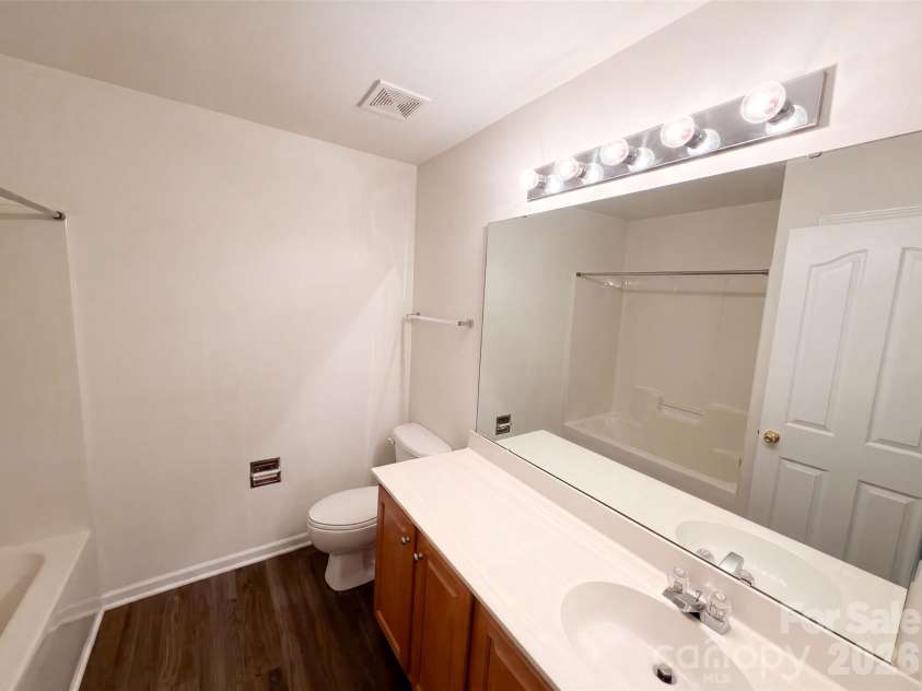17240 Westmill Lane, Charlotte, NC 28277.  MLS# CAR4408451, YatesRealty ID 43522. 