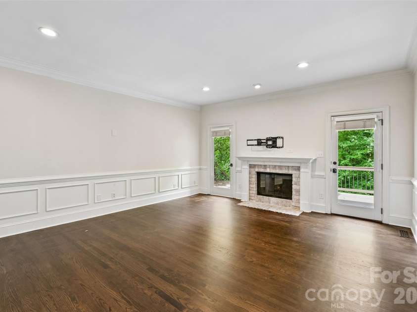 5609 Camilla Drive, Charlotte, NC 28226.  MLS# CAR4408477, YatesRealty ID 43524. 