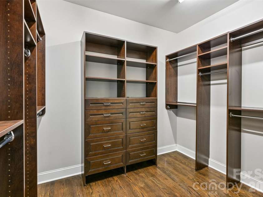 5609 Camilla Drive, Charlotte, NC 28226.  MLS# CAR4408477, YatesRealty ID 43524. 