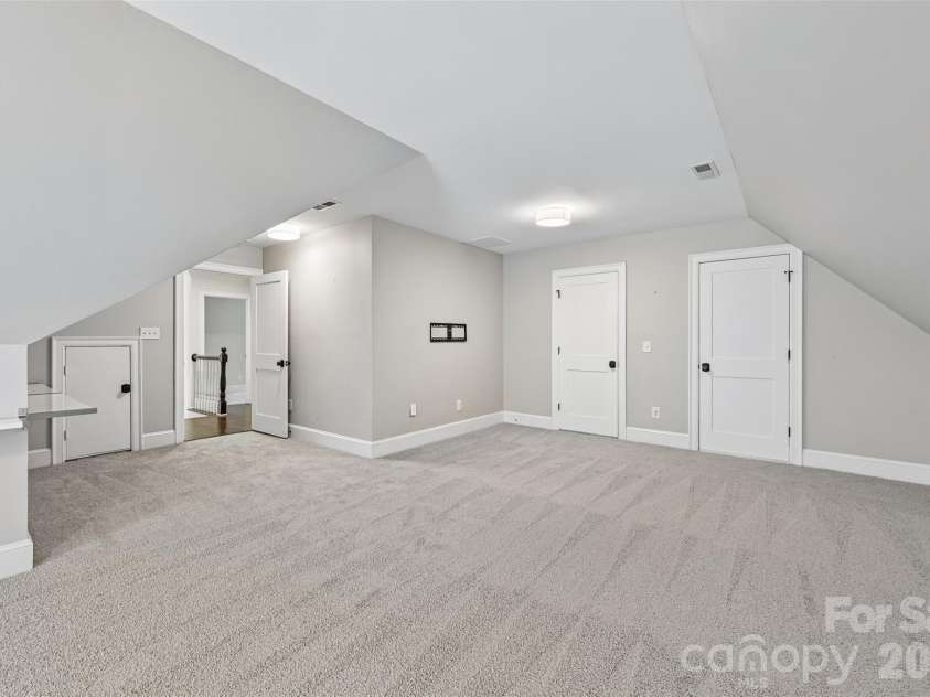 5609 Camilla Drive, Charlotte, NC 28226.  MLS# CAR4408477, YatesRealty ID 43524. 