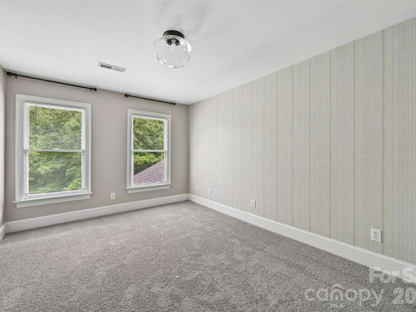 5609 Camilla Drive, Charlotte, NC 28226.  MLS# CAR4408477, YatesRealty ID 43524. 