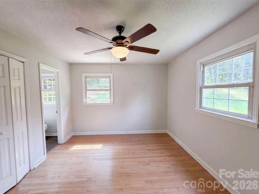 529 Timberlane Drive, Mount Holly, NC 28120.  MLS# CAR4409288, YatesRealty ID 43525. 
