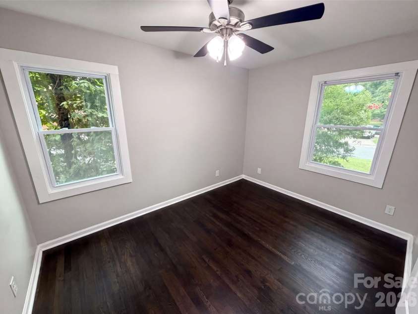 528 Kentbrook Drive, Charlotte, NC 28213.  MLS# CAR4410070, YatesRealty ID 43527. 
