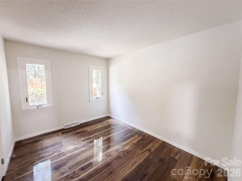 7210 Apple Creek Drive, Charlotte, NC 28227.  MLS# CAR4409706, YatesRealty ID 43528. 