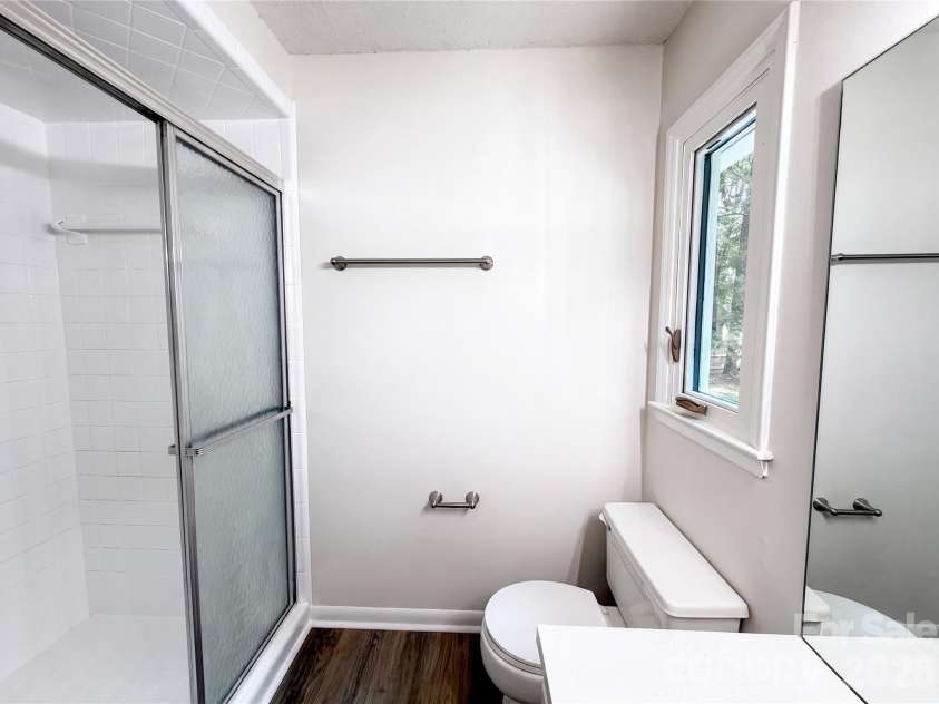 7210 Apple Creek Drive, Charlotte, NC 28227.  MLS# CAR4409706, YatesRealty ID 43528. 