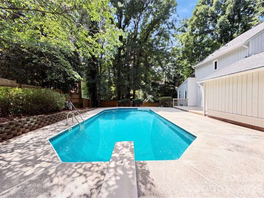 7210 Apple Creek Drive, Charlotte, NC 28227.  MLS# CAR4409706, YatesRealty ID 43528. 