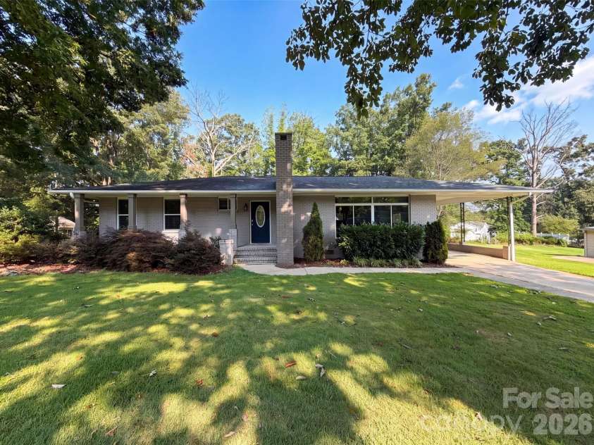 1605 Auten Road, Gastonia, NC 28054.  MLS# CAR4409816, YatesRealty ID 43530. 