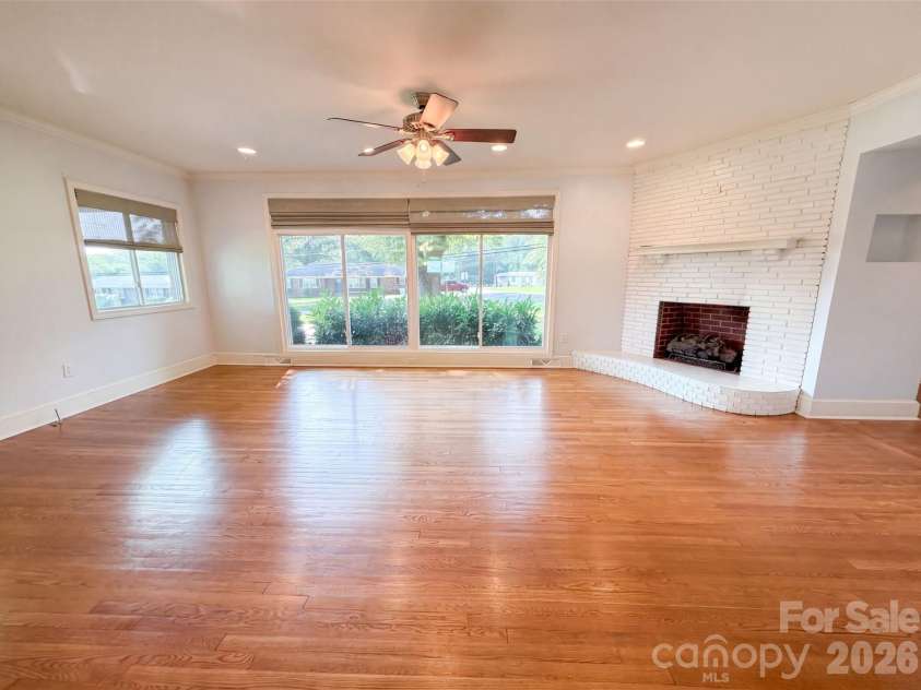 1605 Auten Road, Gastonia, NC 28054.  MLS# CAR4409816, YatesRealty ID 43530. 