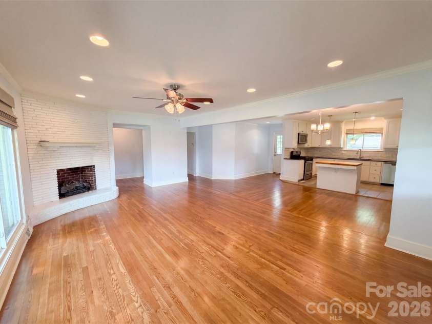 1605 Auten Road, Gastonia, NC 28054.  MLS# CAR4409816, YatesRealty ID 43530. 