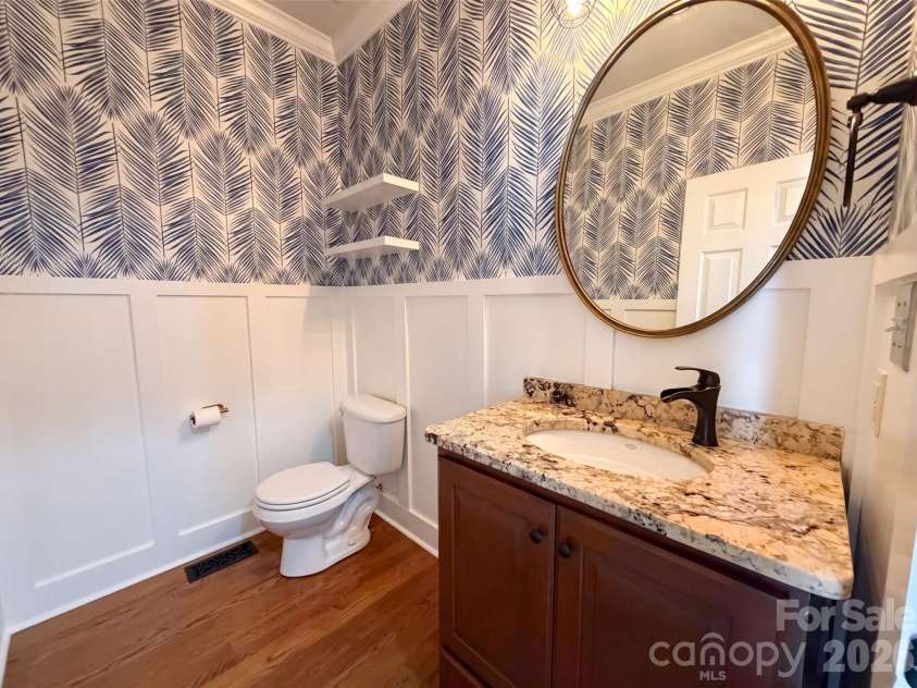 114 Stirling Heights Lane, Fort Mill, SC 29715.  MLS# CAR4411144, YatesRealty ID 43531. 
