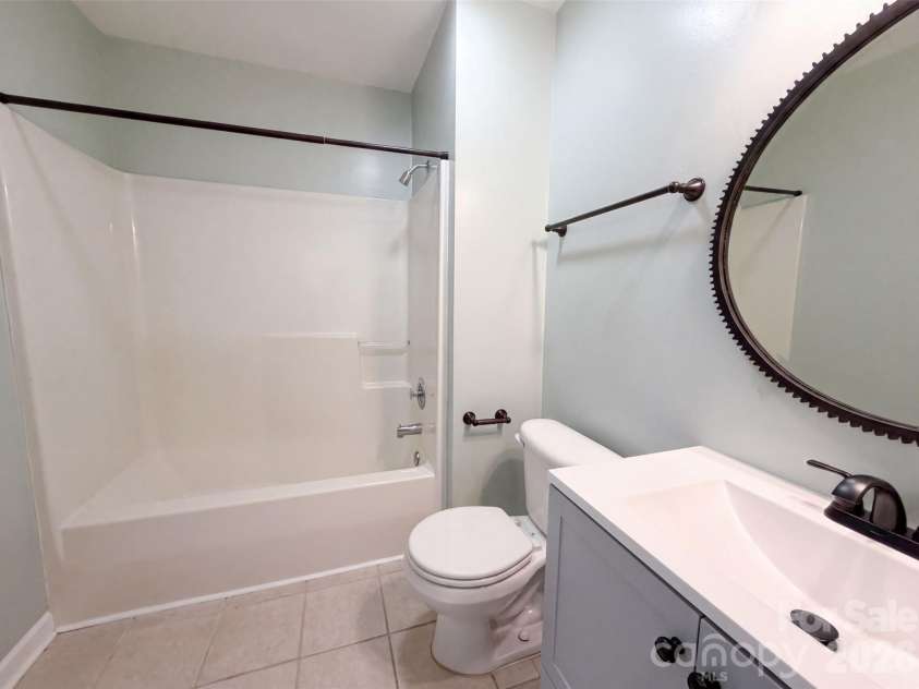 114 Stirling Heights Lane, Fort Mill, SC 29715.  MLS# CAR4411144, YatesRealty ID 43531. 