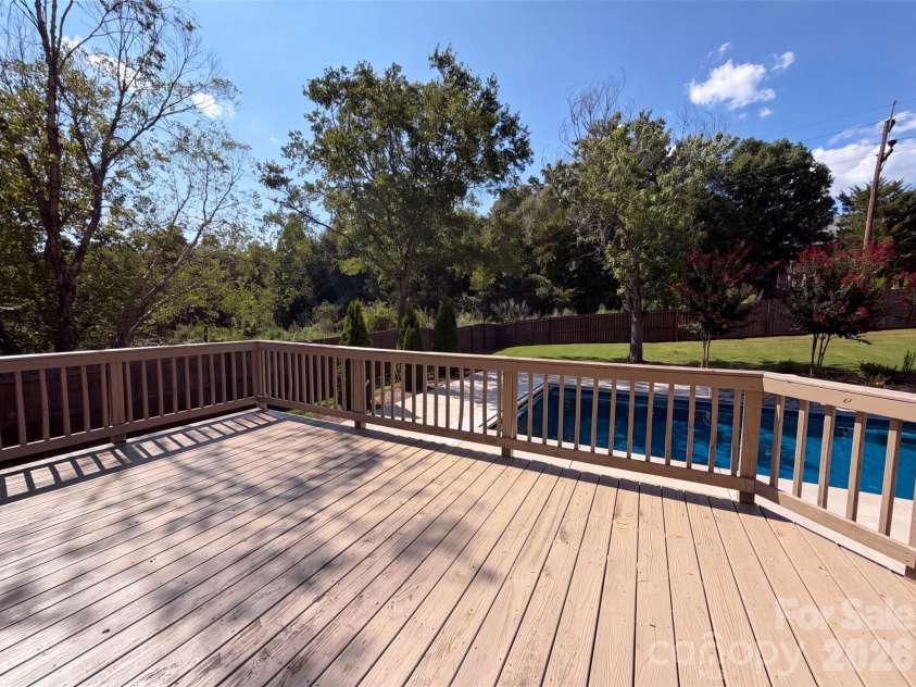 114 Stirling Heights Lane, Fort Mill, SC 29715.  MLS# CAR4411144, YatesRealty ID 43531. 