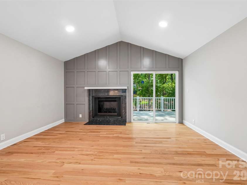 7022 Chelsea Day Lane, Fort Mill, SC 29708.  MLS# CAR4411409, YatesRealty ID 43534. 