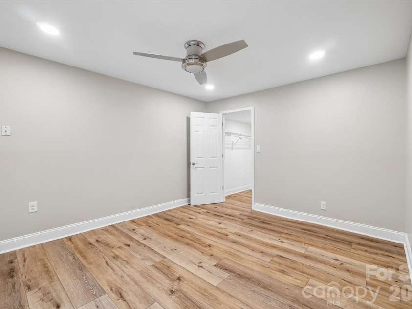7022 Chelsea Day Lane, Fort Mill, SC 29708.  MLS# CAR4411409, YatesRealty ID 43534. 