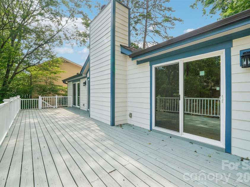 7022 Chelsea Day Lane, Fort Mill, SC 29708.  MLS# CAR4411409, YatesRealty ID 43534. 