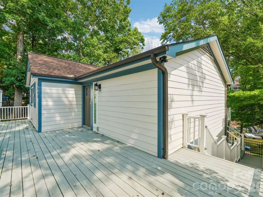 7022 Chelsea Day Lane, Fort Mill, SC 29708.  MLS# CAR4411409, YatesRealty ID 43534. 