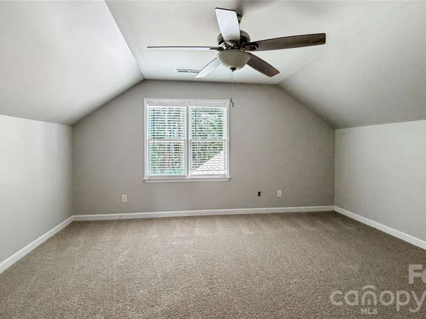 16539 Grapperhall Drive, Huntersville, NC 28078.  MLS# CAR4412768, YatesRealty ID 43537. 