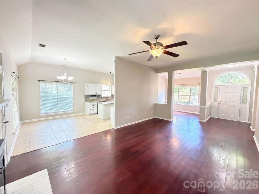 8536 Albury Walk Lane, Charlotte, NC 28277.  MLS# CAR4413156, YatesRealty ID 43538. 