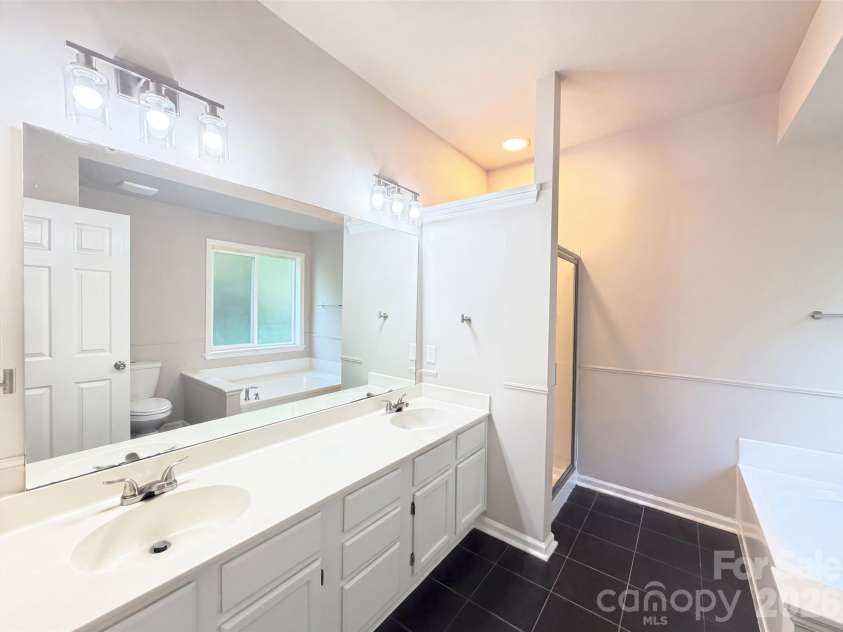 8536 Albury Walk Lane, Charlotte, NC 28277.  MLS# CAR4413156, YatesRealty ID 43538. 