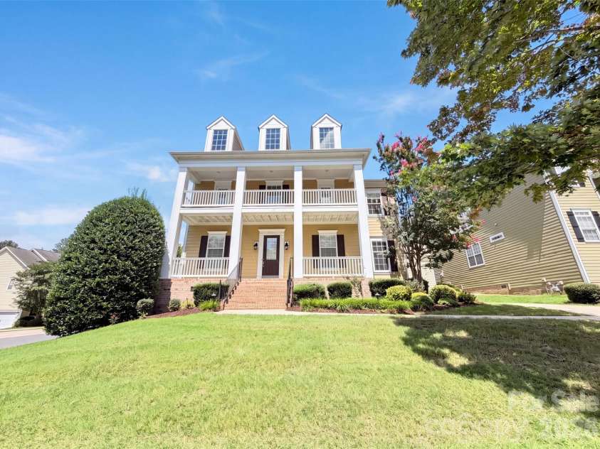 9928 Daufuskie Drive, Charlotte, NC 28278.  MLS# CAR4413308, YatesRealty ID 43539. 
