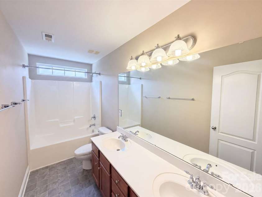 9928 Daufuskie Drive, Charlotte, NC 28278.  MLS# CAR4413308, YatesRealty ID 43539. 