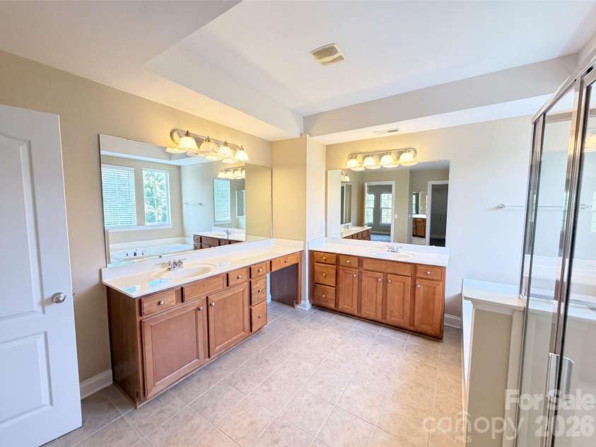 9928 Daufuskie Drive, Charlotte, NC 28278.  MLS# CAR4413308, YatesRealty ID 43539. 