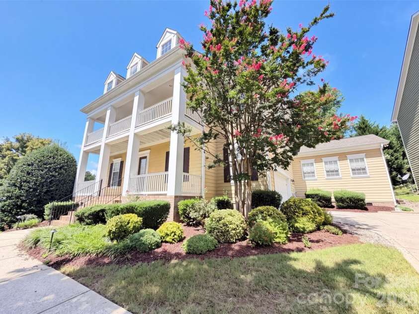 9928 Daufuskie Drive, Charlotte, NC 28278.  MLS# CAR4413308, YatesRealty ID 43539. 
