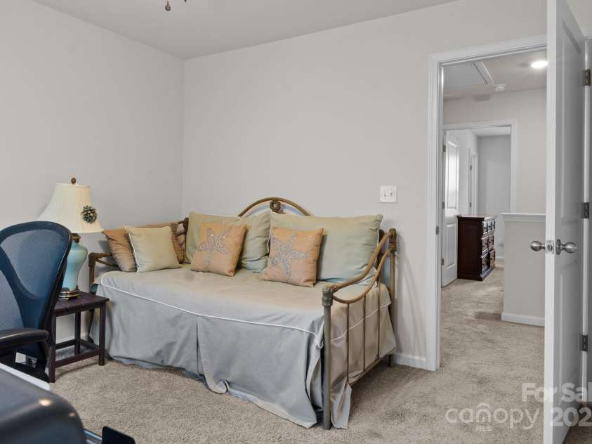 10 Chambers Garden Drive, Arden, NC 28704.  MLS# CAR4283808, YatesRealty ID 4354. 