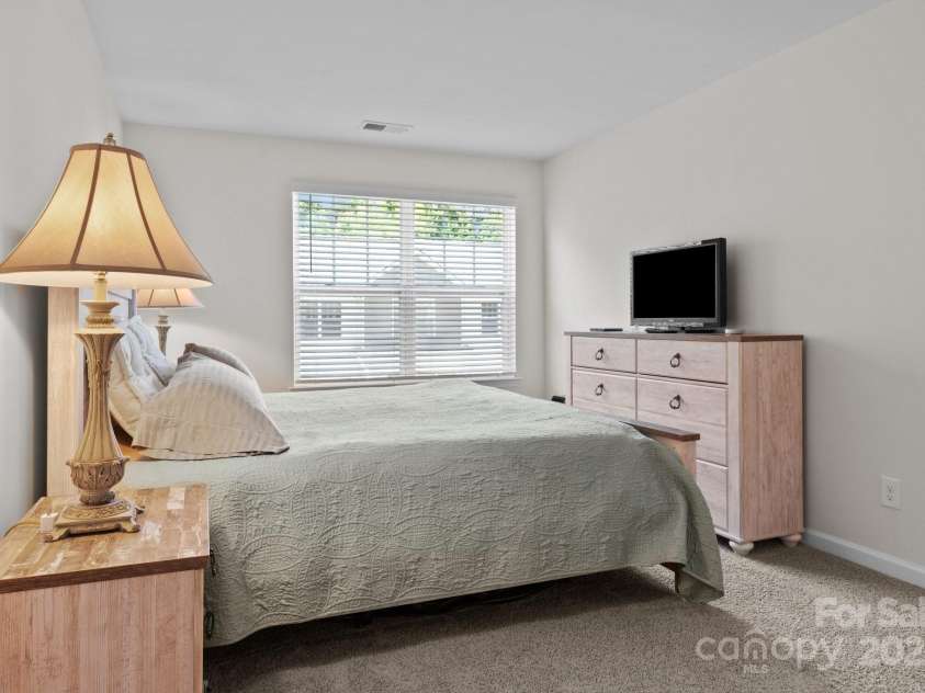 10 Chambers Garden Drive, Arden, NC 28704.  MLS# CAR4283808, YatesRealty ID 4354. 