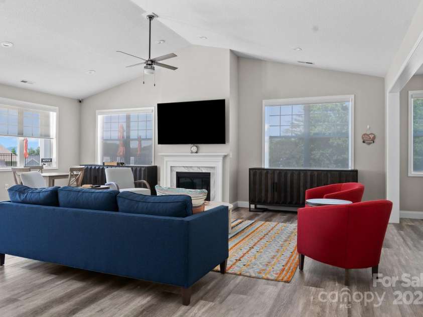 10 Chambers Garden Drive, Arden, NC 28704.  MLS# CAR4283808, YatesRealty ID 4354. Community Clubhouse