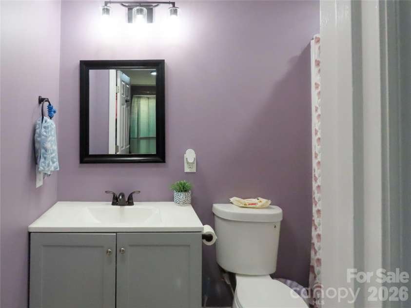 214 Springs Street, Lancaster, SC 29720.  MLS# CAR4311106, YatesRealty ID 4354. Bath