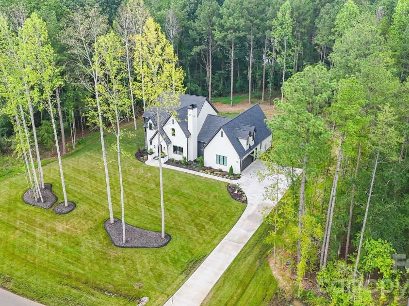 6528 Great Blue Path, Clover, SC 29710.  MLS# CAR4411573, YatesRealty ID 43543. 
