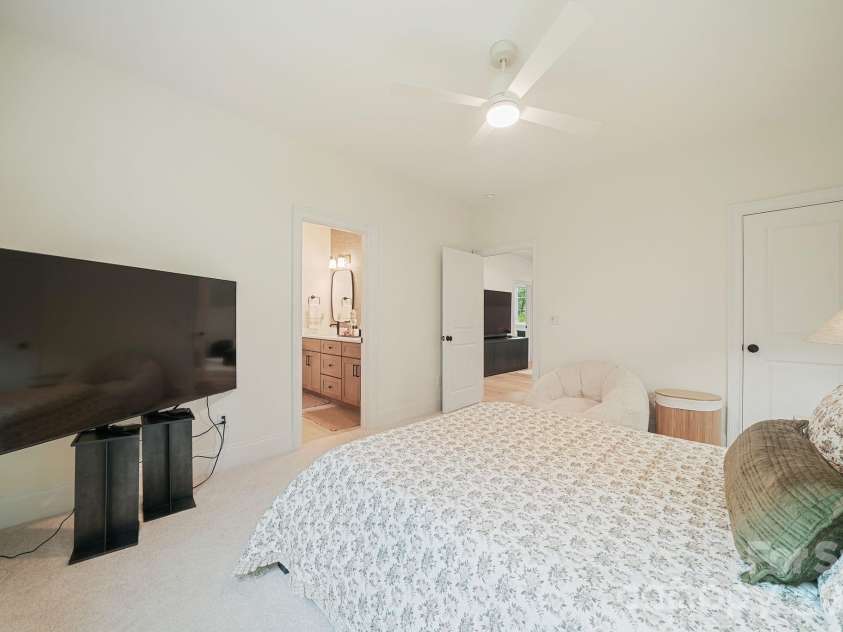 6528 Great Blue Path, Clover, SC 29710.  MLS# CAR4411573, YatesRealty ID 43543. 