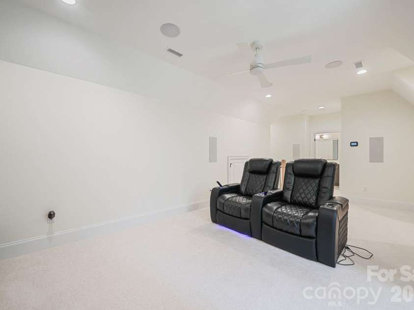 6528 Great Blue Path, Clover, SC 29710.  MLS# CAR4411573, YatesRealty ID 43543. 