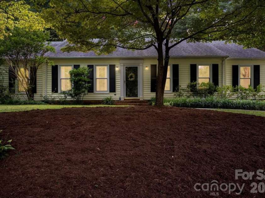 9614 Lone Oak Court, Charlotte, NC 28270.  MLS# CAR4410259, YatesRealty ID 43544. 